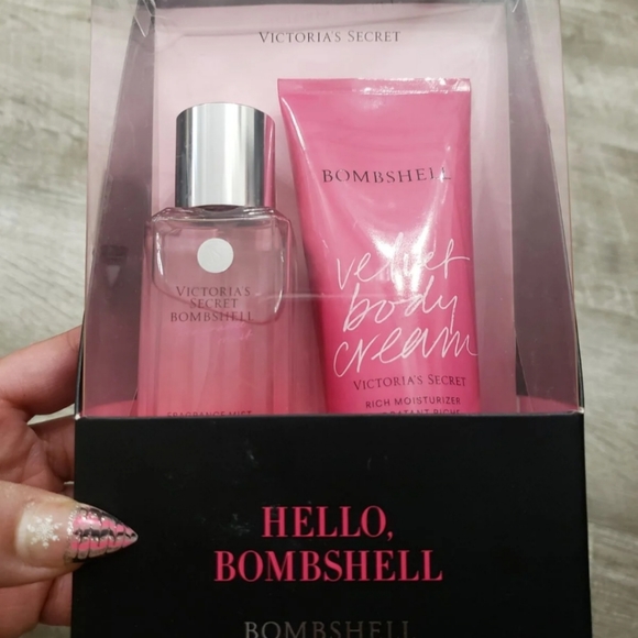 Victoria's Secret Bombshell Other - 🆕️ NIB Victoria's Secret Bombshell Gift Set